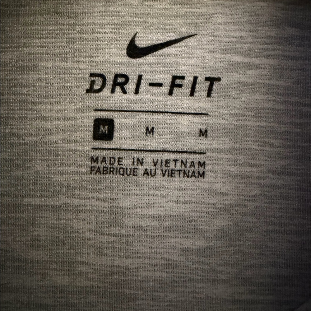 Nike Gray Dri-FIT Sweatshirt - Picture 6 of 7